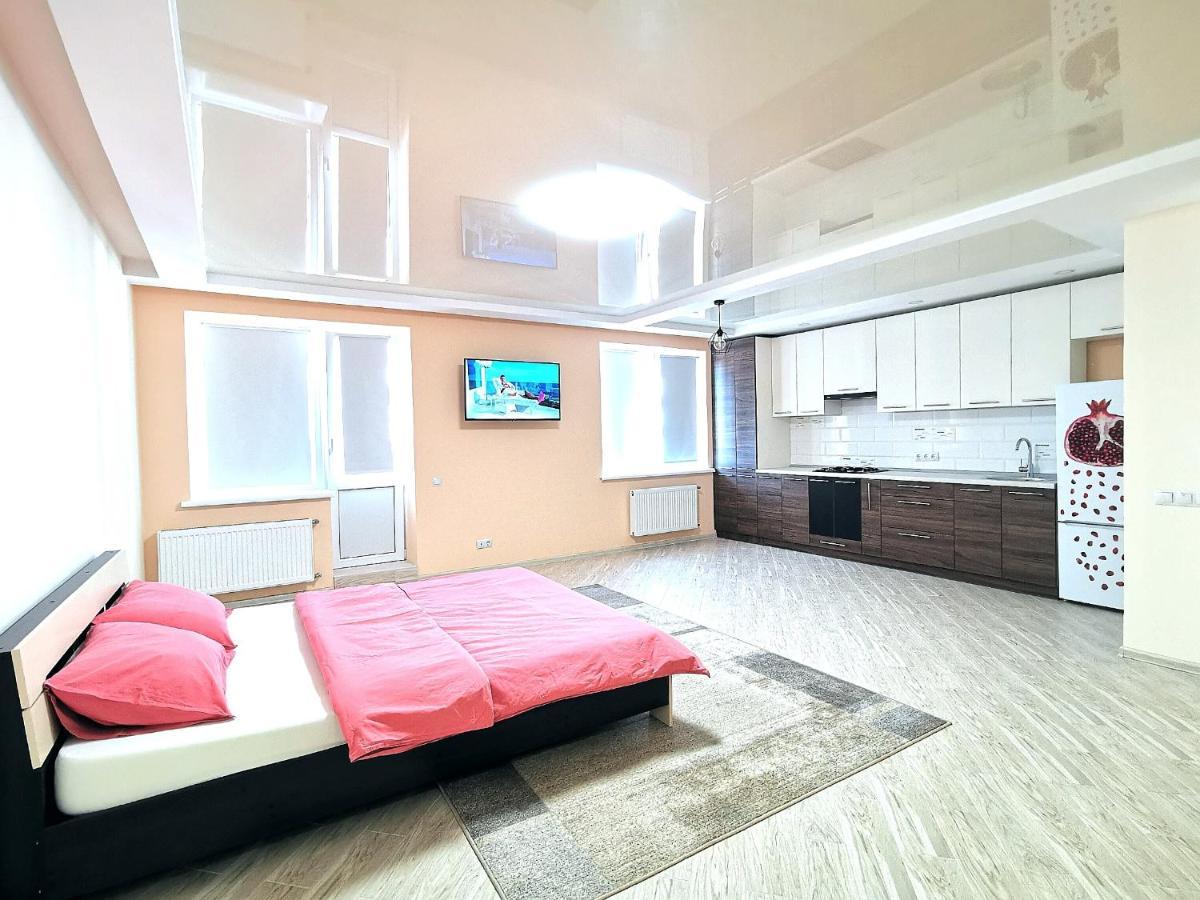 Lavina Mall Apartments Ll Суми Екстер'єр фото