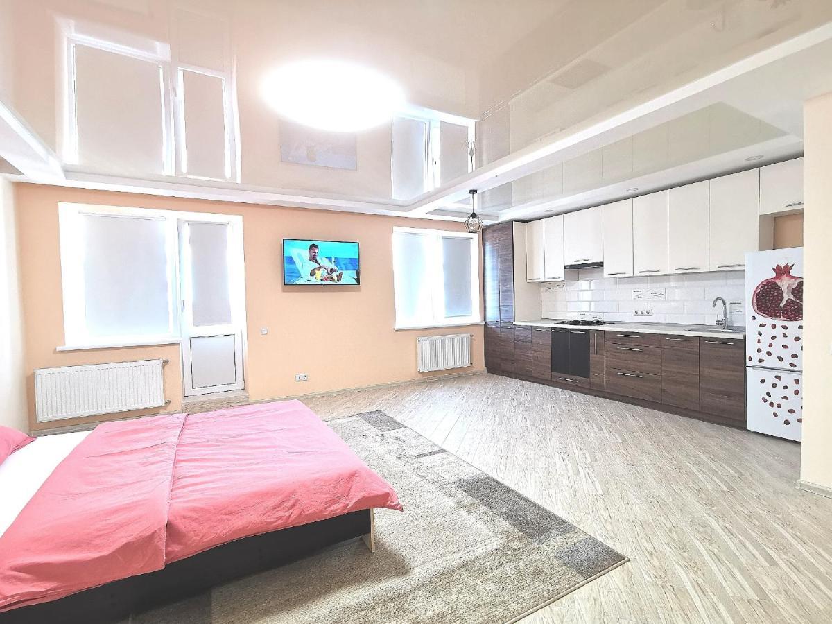 Lavina Mall Apartments Ll Суми Екстер'єр фото